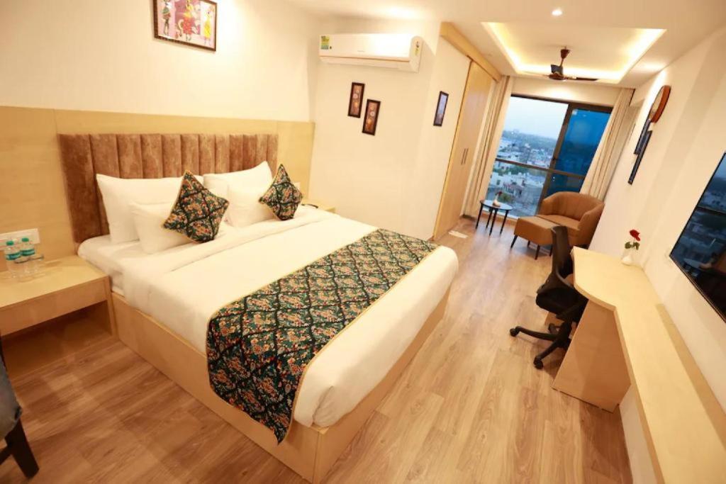 Diona Anukampa Suite With Pool Jaipur Dış mekan fotoğraf